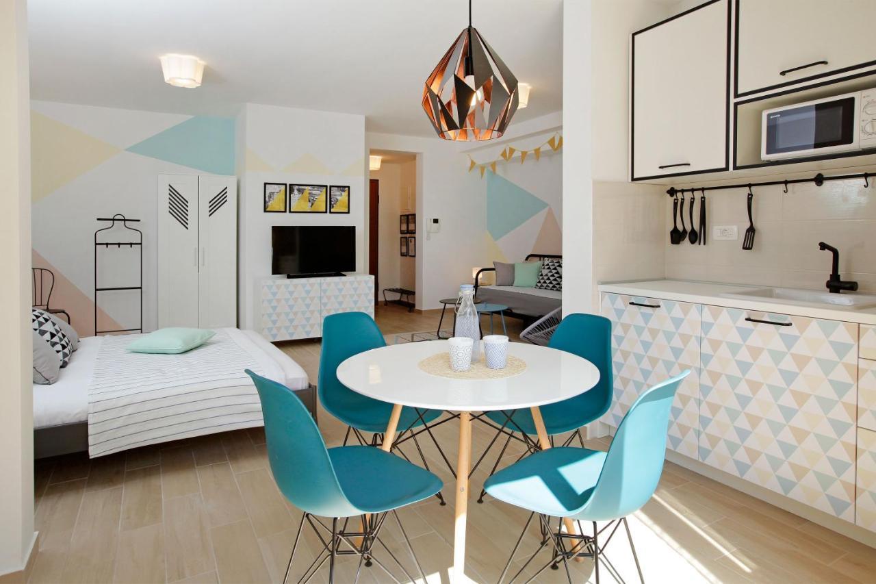Zorica Apartments 볼 외부 사진