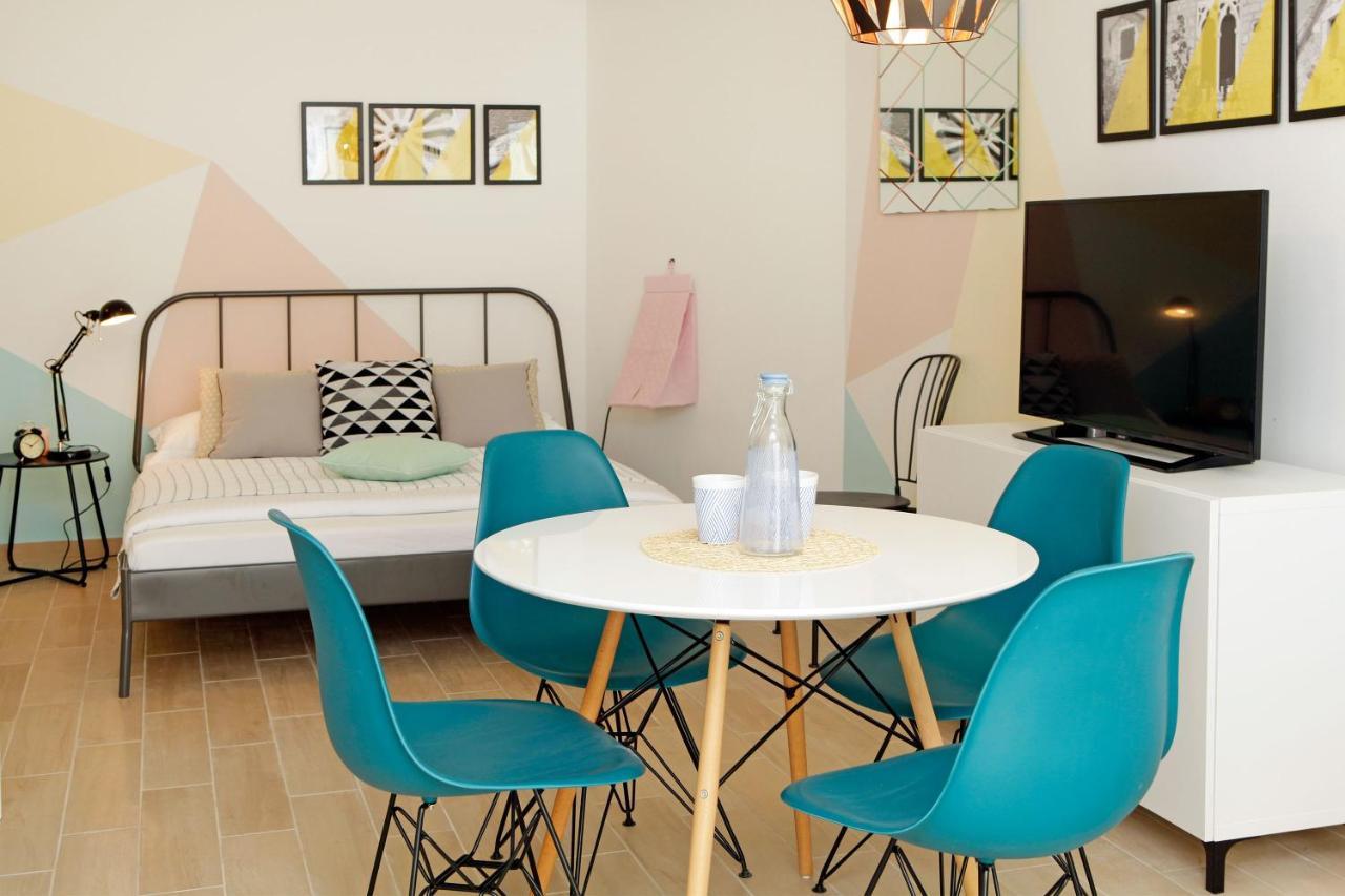 Zorica Apartments 볼 외부 사진